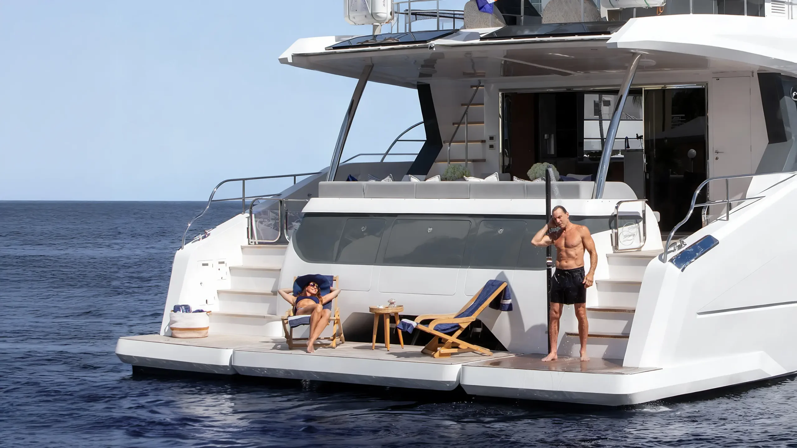 S60 Exterior Aft photo